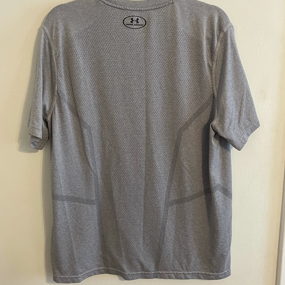 Men’s Under Armour Training Heat Gear - Picture 2 of 3